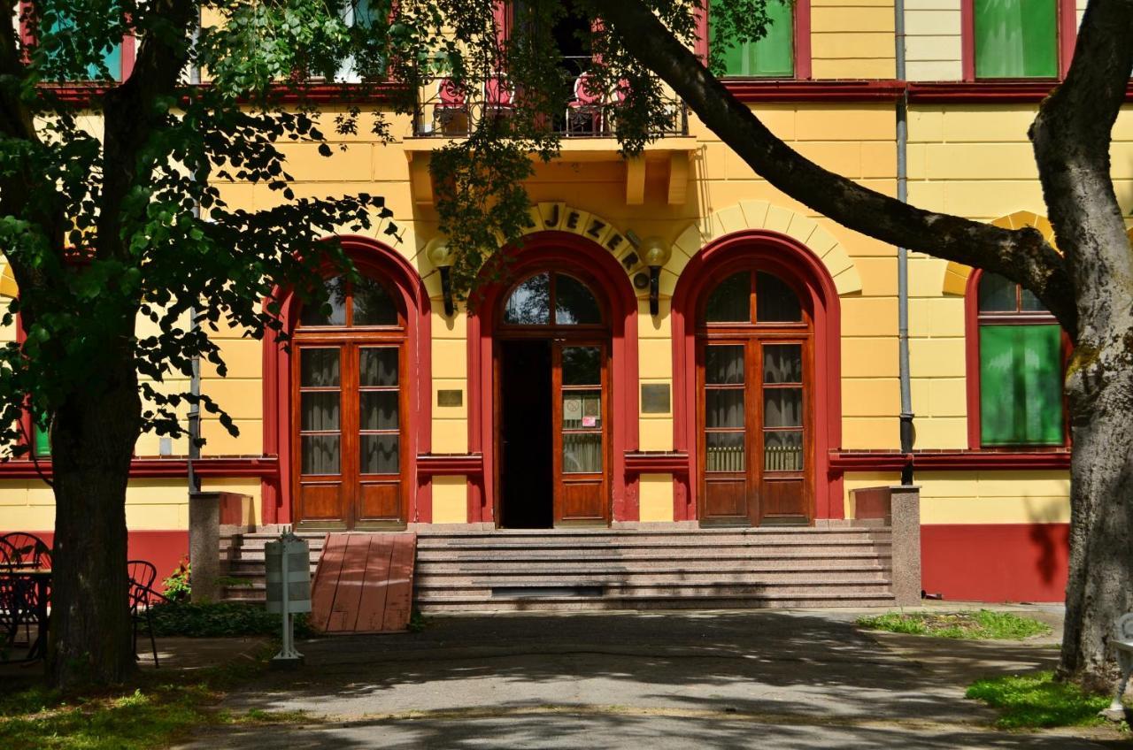 Depandans Jezero Hotel Palic Exterior photo